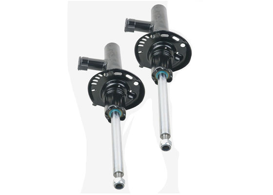 Ön ve Arka Elektrikli Şok Emicili VW Passat CC Golf VI Scirocco FWD için Uygun 5N0512009H 7N0413031K