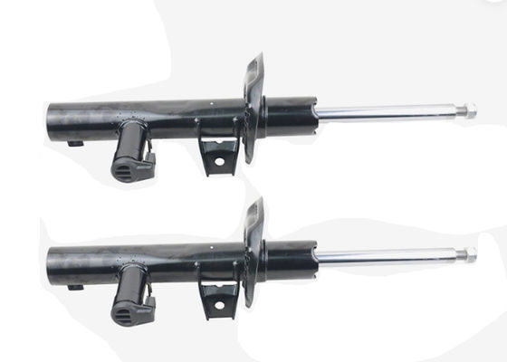 Ön ve Arka Elektrikli Şok Emicili VW Passat CC Golf VI Scirocco FWD için Uygun 5N0512009H 7N0413031K